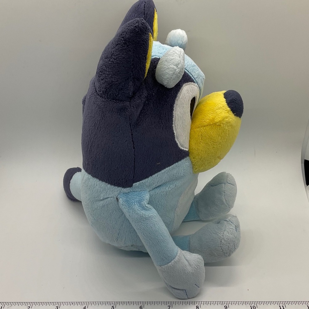 Bluey Plush Stuffed Musical Animal Toy, Soft and Cuddly, 12 inch - Picture 4 of 6